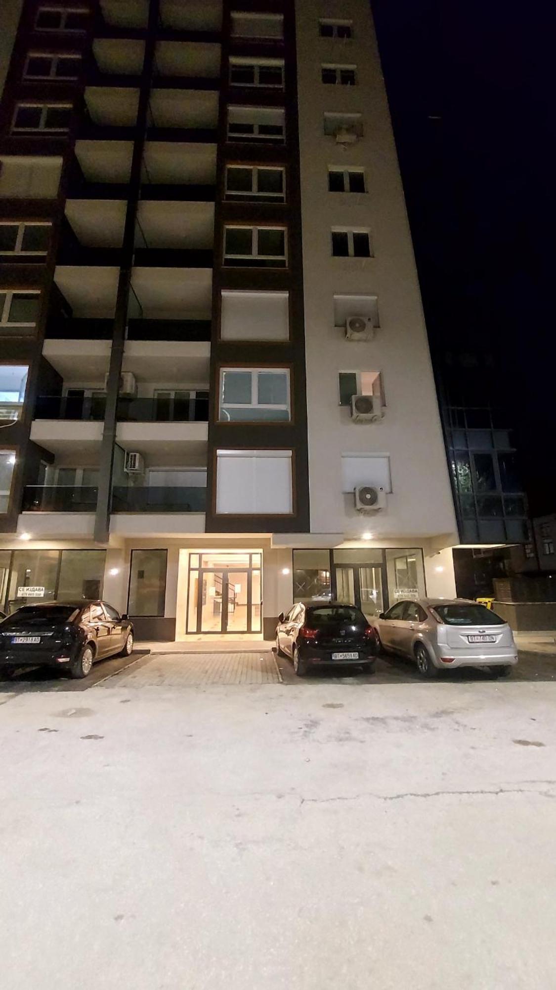 Aria Residence & Ѕра, Apartment 1-43, Level 8 บิโตลา ภายนอก รูปภาพ