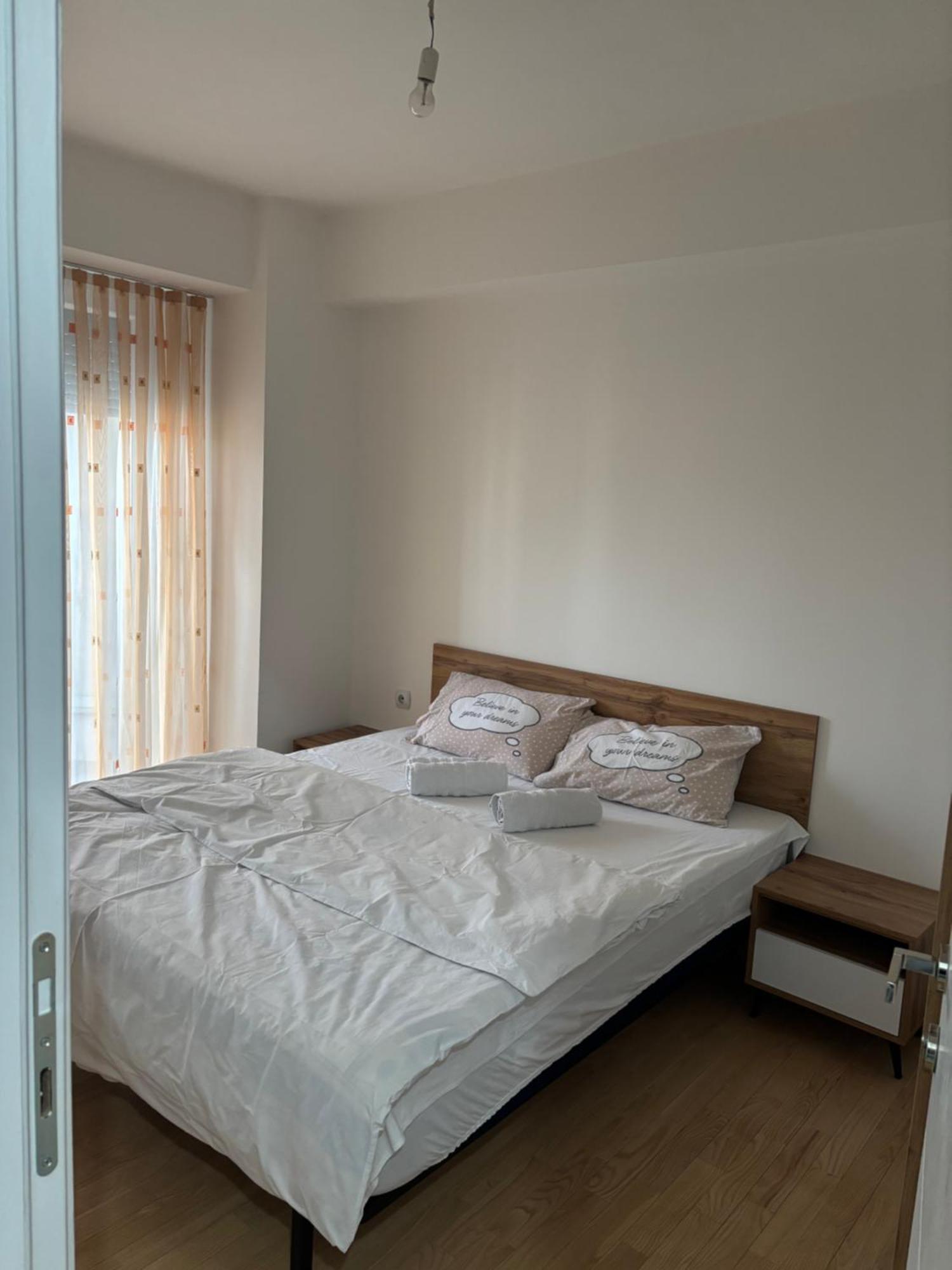 Aria Residence & Ѕра, Apartment 1-43, Level 8 บิโตลา ภายนอก รูปภาพ